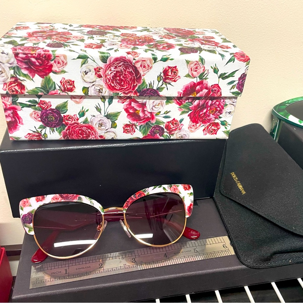 D&G Cat Eye Sunglasses Rose/Peony/Gold